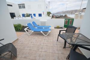 MarySol 2 Apartment with terrace close to the sea