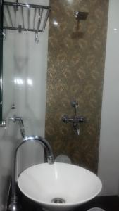 Hotel Shelter Palace