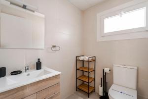 Chalet de lujo en Cala Lanuza con vistas al mar