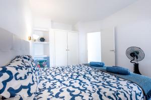 Sunny Paradise with Ocean View