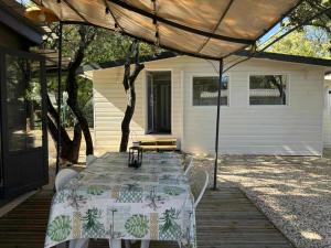 Campings Mobil-home sud ardeche 6 personnes avec clim : photos des chambres
