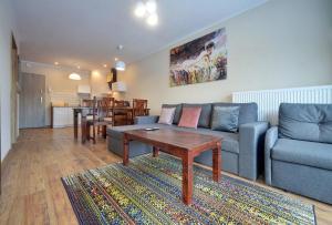 Nowoczesne Apartamenty Sun Seasons 24 w Szklarskiej Porębie z Parkingiem by Noclegi Renters