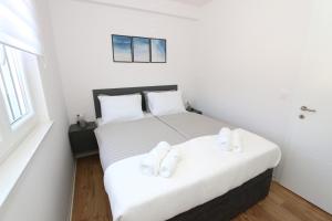 Dolphin view II with a pool by the beach