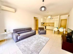 Lavender Bay Apartment D9