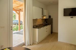 Maris Suite - Appartamento con vasca idromassaggio img11