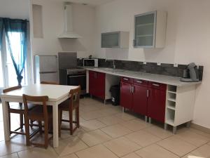 Appartements Appartement proche du port : Appartement 1 Chambre avec Balcon