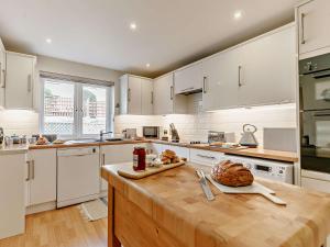 2 Bed in Hayle 92505
