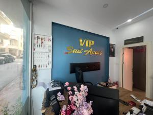 Vip Suit Apart