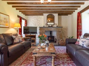 3 Bed in Fowey LTBRA