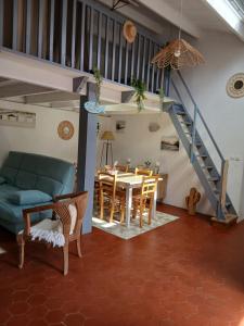 Les pieds dans l eau