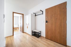 Nowa Grobla, Sun & Snow