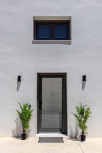 Raffar luxury houses Chora II