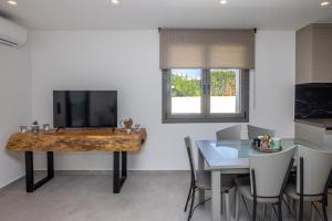 Raffar luxury houses Chora II