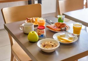 Hotels B&B HOTEL Herblay : photos des chambres