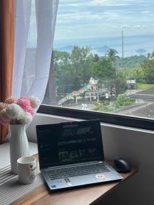 Family Haven Serin West Tagaytay - 6 Pax - Taal View - Full Kitchen - FAST Wi-Fi