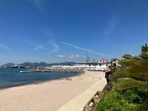 Appartements Cannes Terrace Beach Front & Sea view : photos des chambres