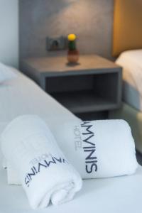 Vamvini Hotel