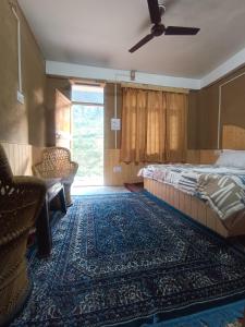 Tirthan Hill Wander Stay