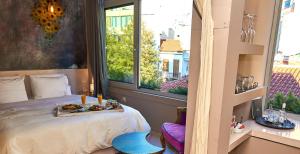 Deluxe Athenian Suite room in Andronis Athens
