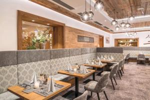 Haus Hubertus by Summit Travel