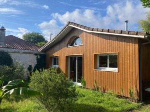 Maisons de vacances La Cabane de Taussat proche de la plage : photos des chambres