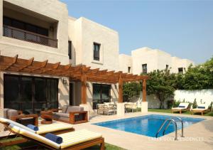 4 Bedroom Villa with Private Pool room in Dubai Creek Club Villas