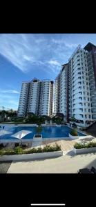 Royal Oceancrest Mactan - Relaxing Sunset View