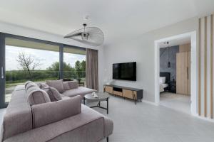 Sea&Lake Stylish Apartment with Air Conditioning and Parking near the beach in Mielno by Noclegi Renters