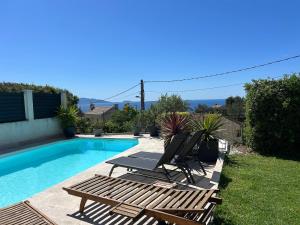 Villas maison entierement climatisee vue d'exception mer et rade de Marseille avec piscine 8 personnes : photos des chambres