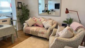 Flat in the heart of Leigh on Sea less than 2 miles from the beach