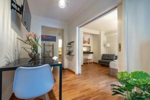 Downtown Kolonaki Getaway - 1BR Apartment by ΜΡS