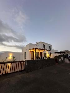 Casa Amarillo Del Sol
