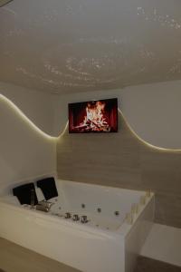 SPA PRIVATIF - LOVE ROOM LUXE - PROCHE DISNEY