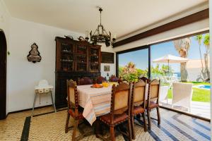 RENT4REST Sesimbra 4Bdr Ocean View and Private Pool Villa