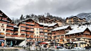 Appartements L’Eterlou Au pied des pistes, vue montagne : photos des chambres