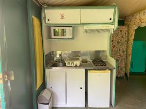 Campings Flower Camping La Pibola : photos des chambres