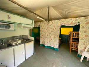 Campings Flower Camping La Pibola : photos des chambres