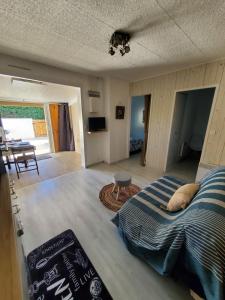 Maisons de vacances Petite maison proche riviere : photos des chambres
