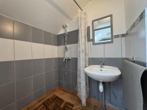 Maisons de vacances L Endurance 24h - 15pers - Circuit Bugatti - Reve au Mans : photos des chambres