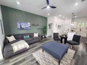 Brand New 3-Bedroom Duplex in Perfect Location Between Downtown Atlanta & Airport