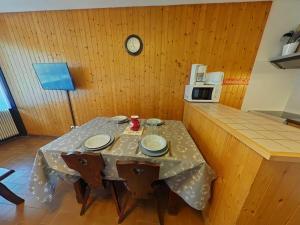 Studio cosy 4 pers au Grand-Bornand, près des pistes, animaux admis - FR-1-241-37
