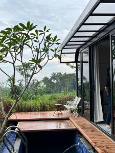 Nira Cangkringan Akasha