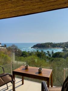 Ocean View 2-Story Loft Near the Best Beaches