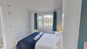 D37 Irene, Riviere Towans