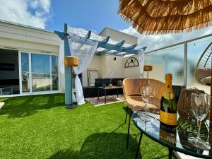 La Baule terrasse, piscine, parking tout confort