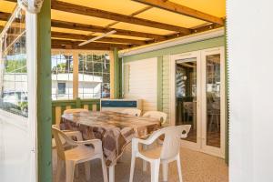 Campings Mobilhome Mh 212 : photos des chambres