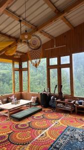 Solo ki Duniya, near Jhalori Pass, Jibhi, Shoja
