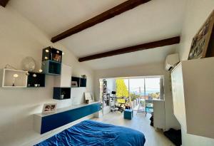 Villas maison entierement climatisee vue d'exception mer et rade de Marseille avec piscine 8 personnes : photos des chambres