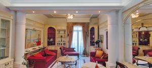 Elegant Tsimiski Neoclassical Apartment