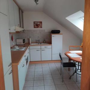 Ferienwohnung mit Rheinblick 2-4 Personen